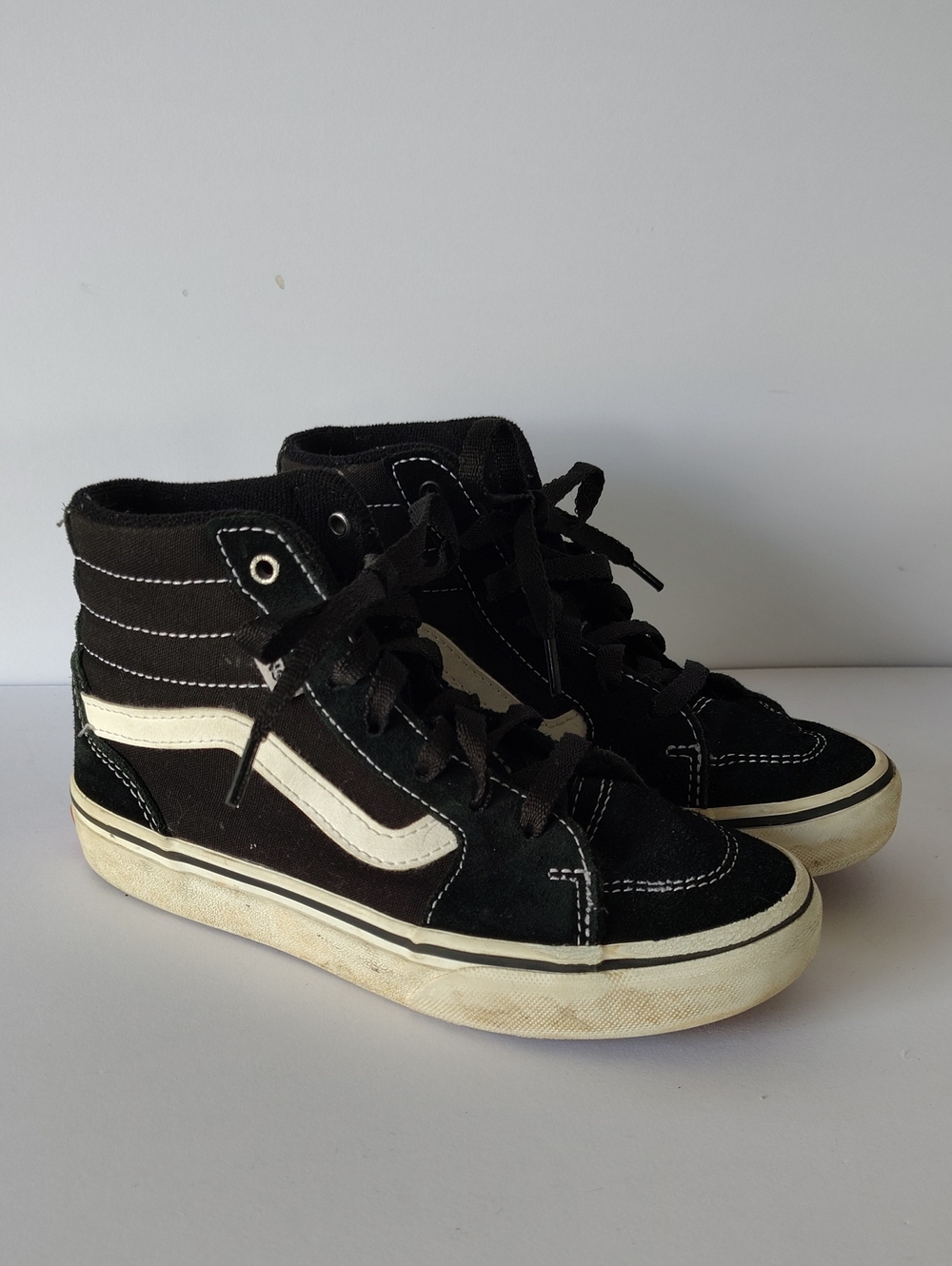 Vans Kids Black High-Top Sneakers with White Side Stripe Kids Size 1